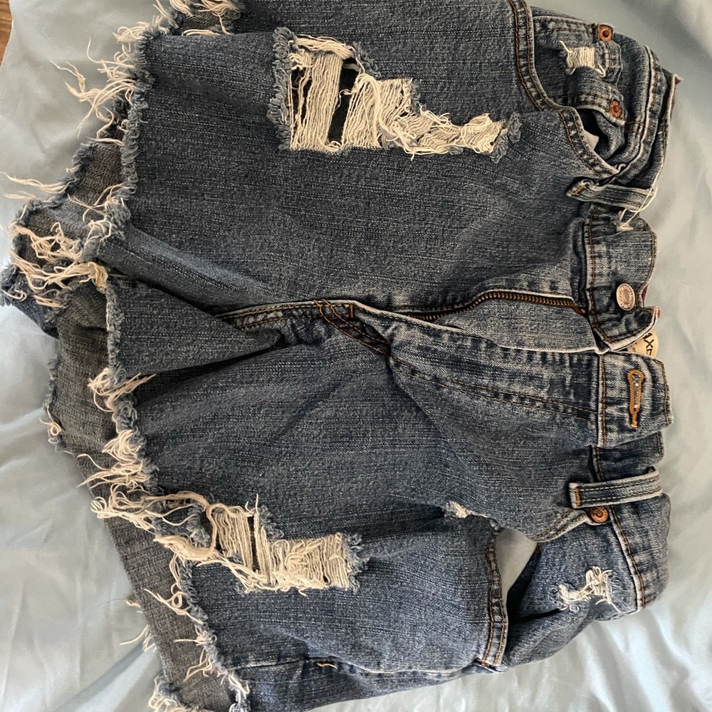 Levi Cutoff Denim Shorts